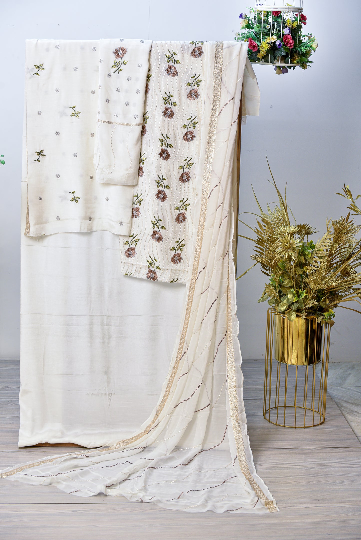 Mulaayam | Raw Silk Dupatta & Trouser