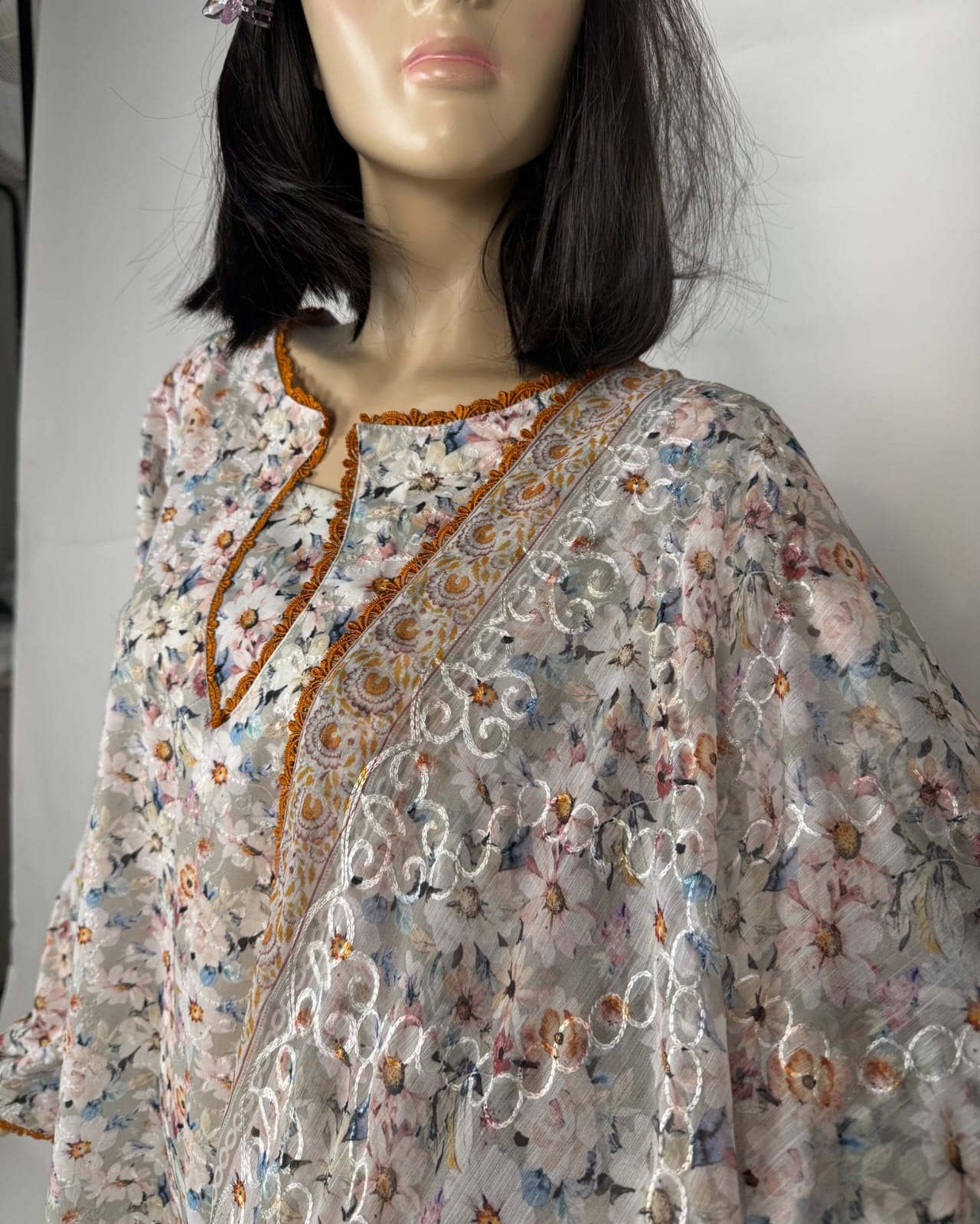 lawn chikenkari 3pc
