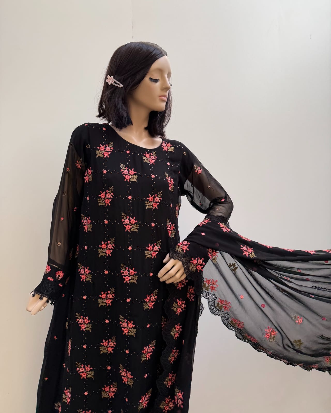 chiffon embroied by nur