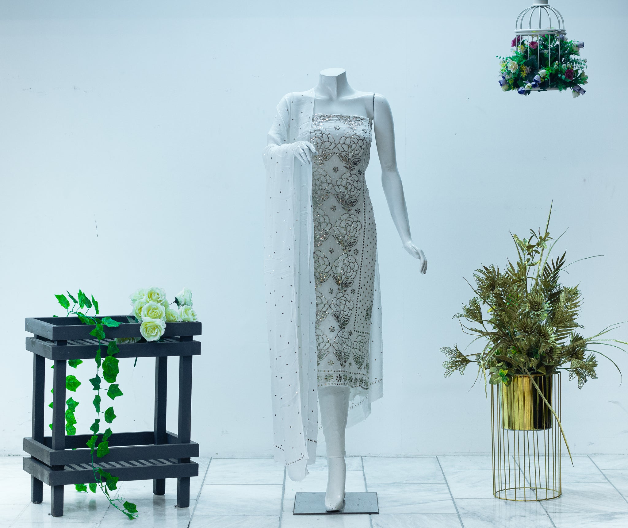 Velora | Chiffon Moti Kamdani