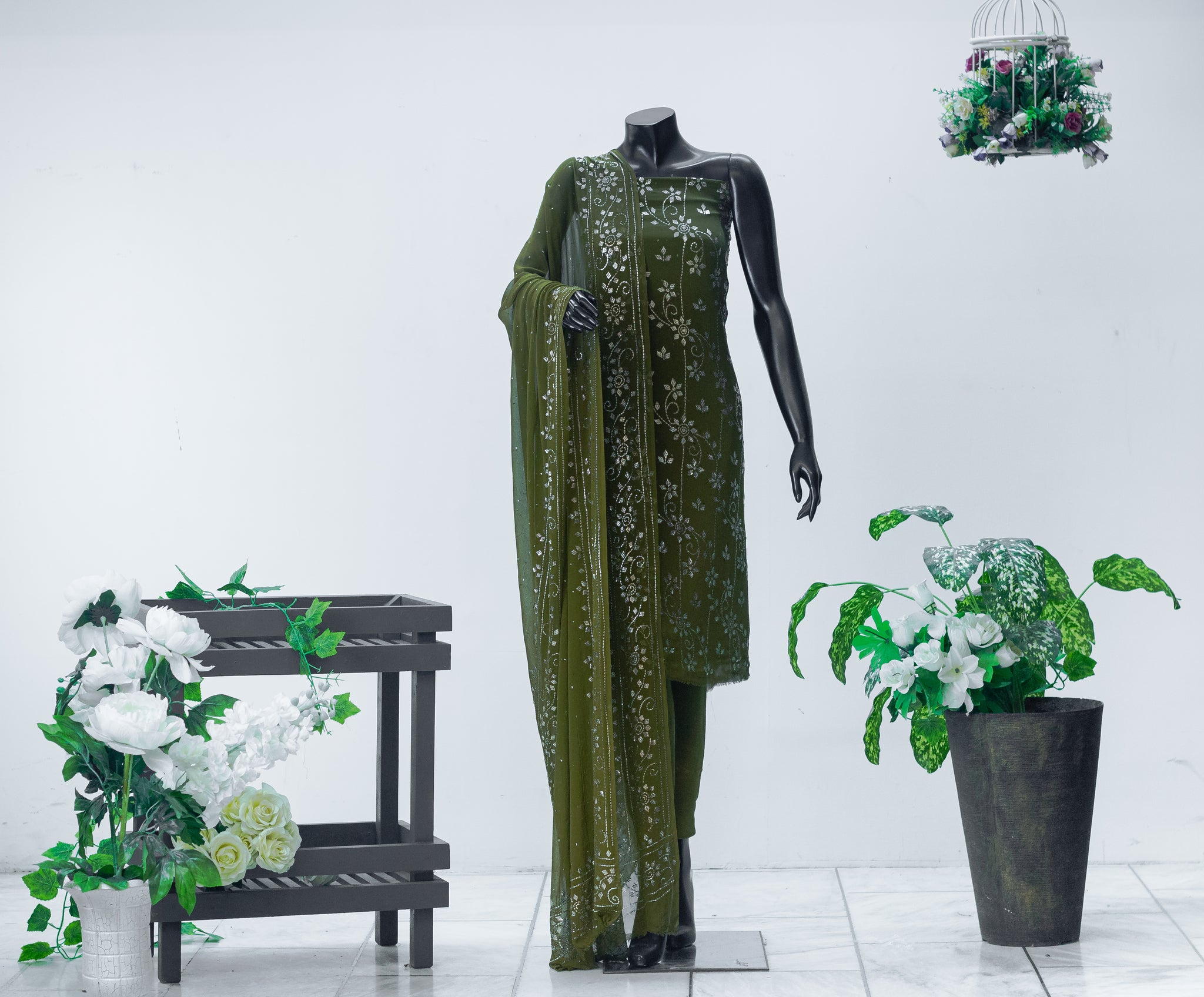 Gulro | Chiffon Kamdani