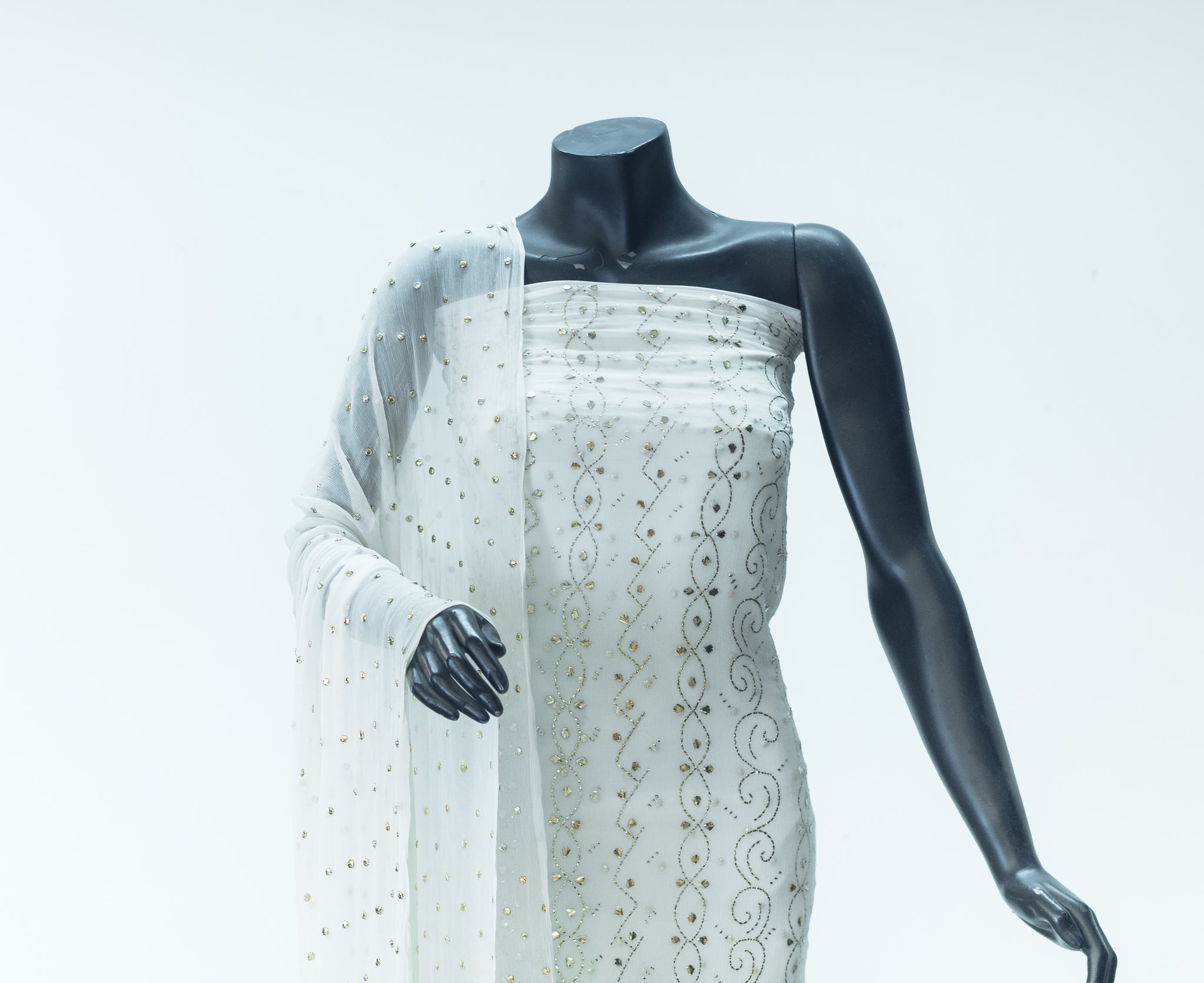 Raqeebah | Chiffon Kamdani