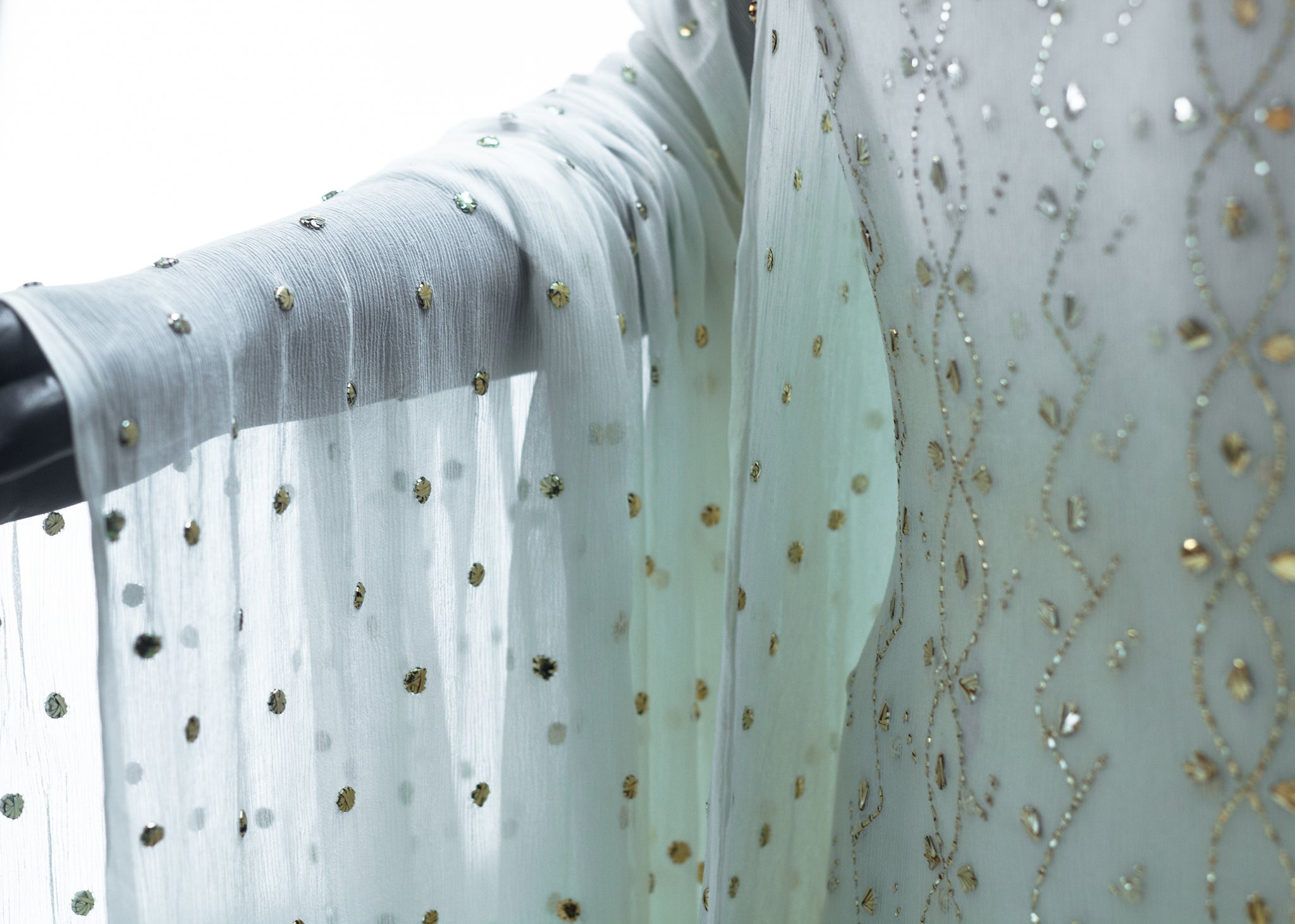 Raqeebah | Chiffon Kamdani