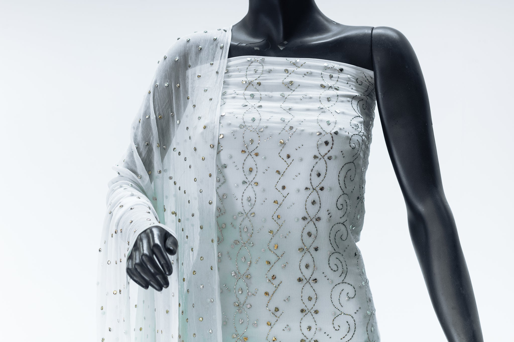 Raqeebah | Chiffon Kamdani