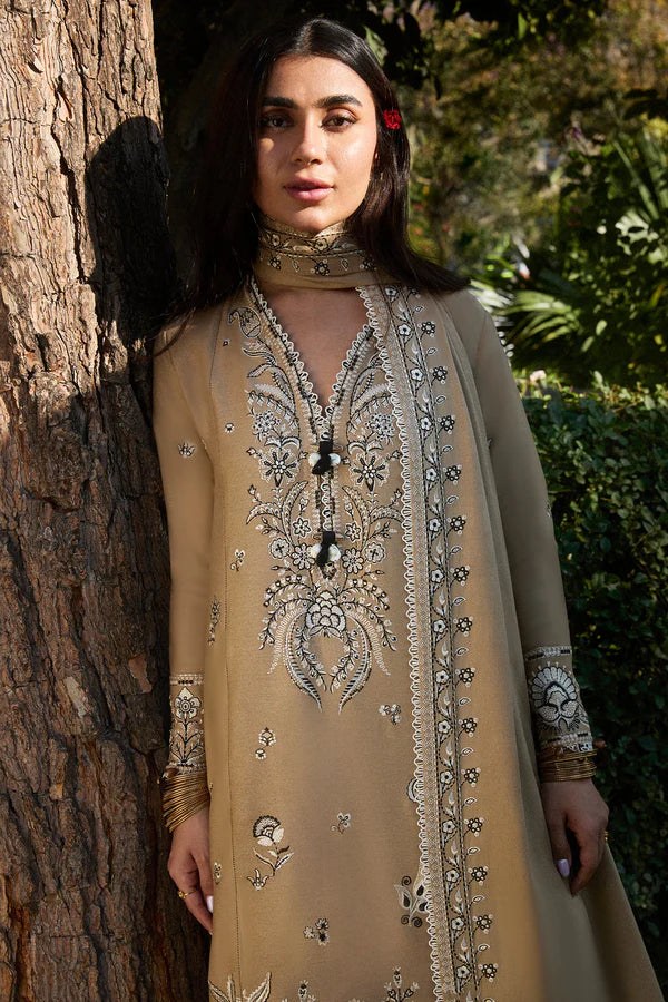 SUZANI (ZW24-10) | Zaha Winter '24 | Zaha by Khadija Shah