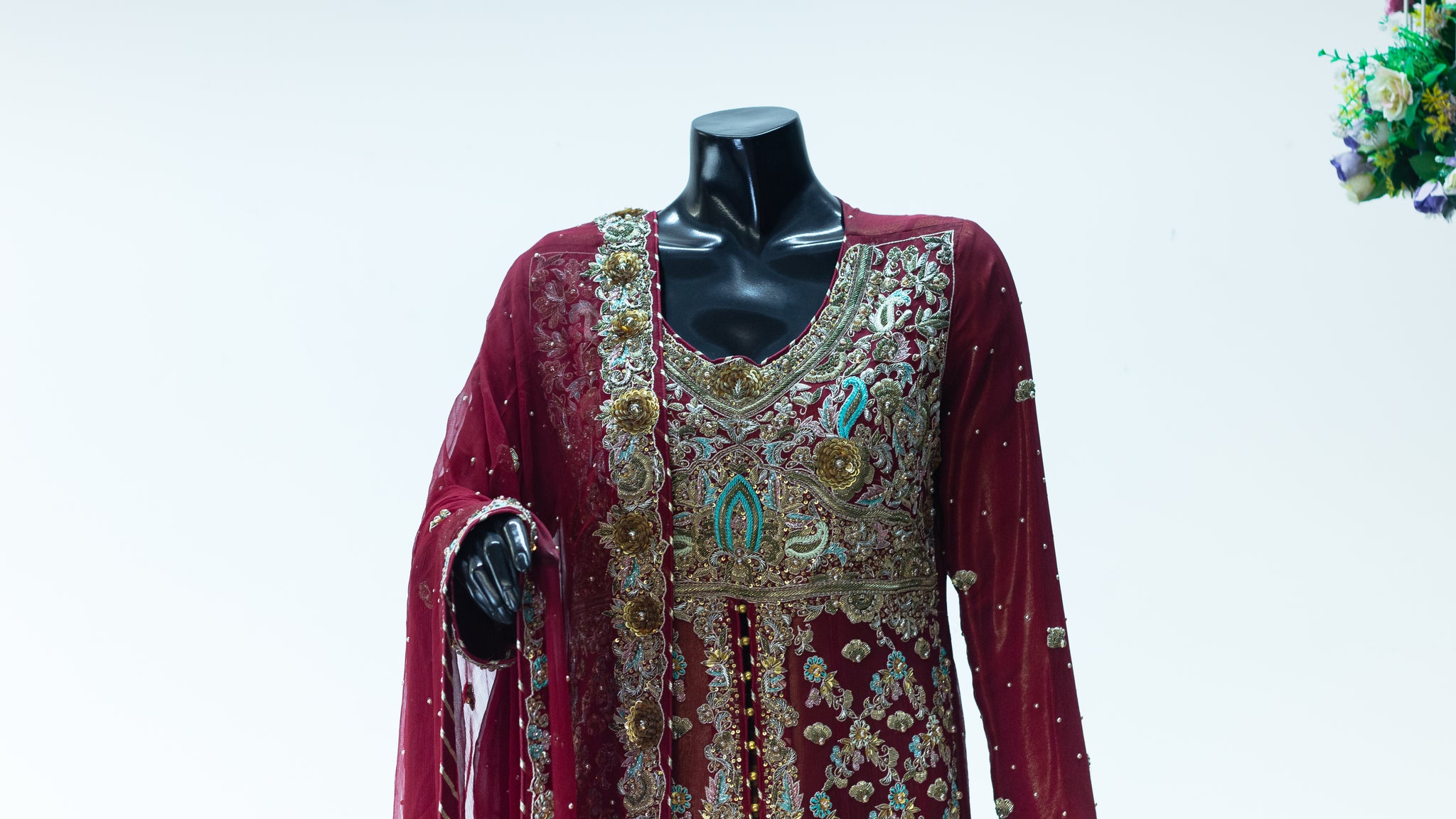 Zard Saaz | Chiffon Pearl Resham Kora