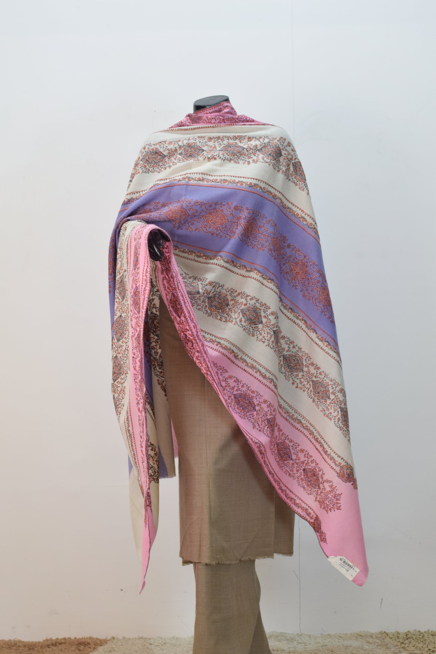 Kashmiri Pashmina Handwork