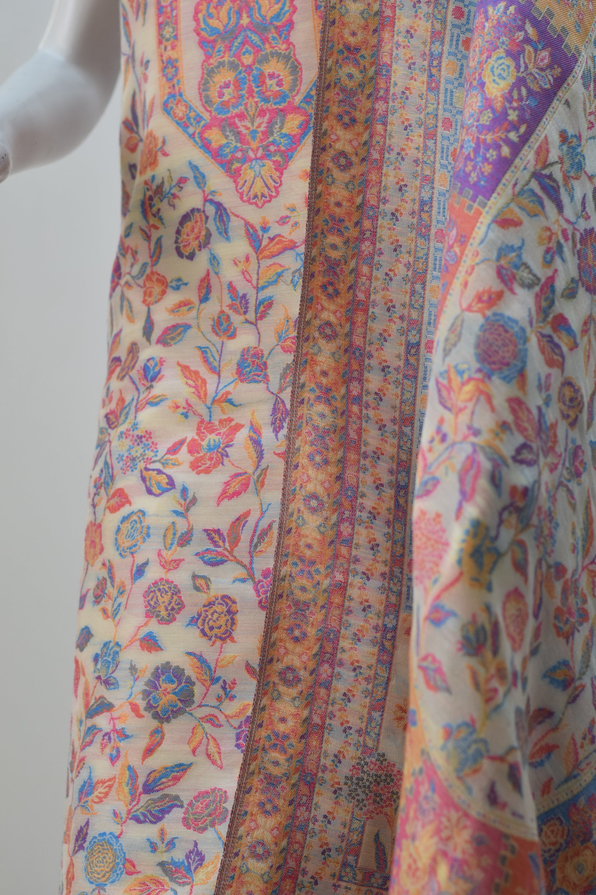 Kaani Silk