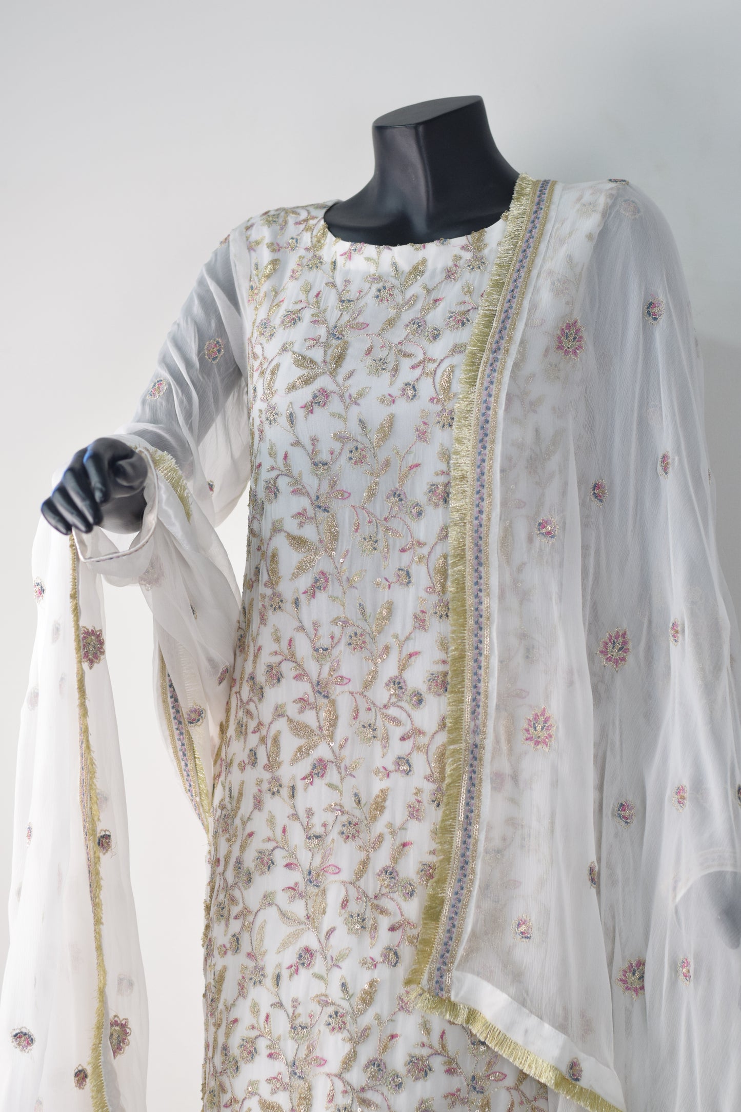 NUR Chiffon Embroidered Shirt with Crushed Silk Skirt