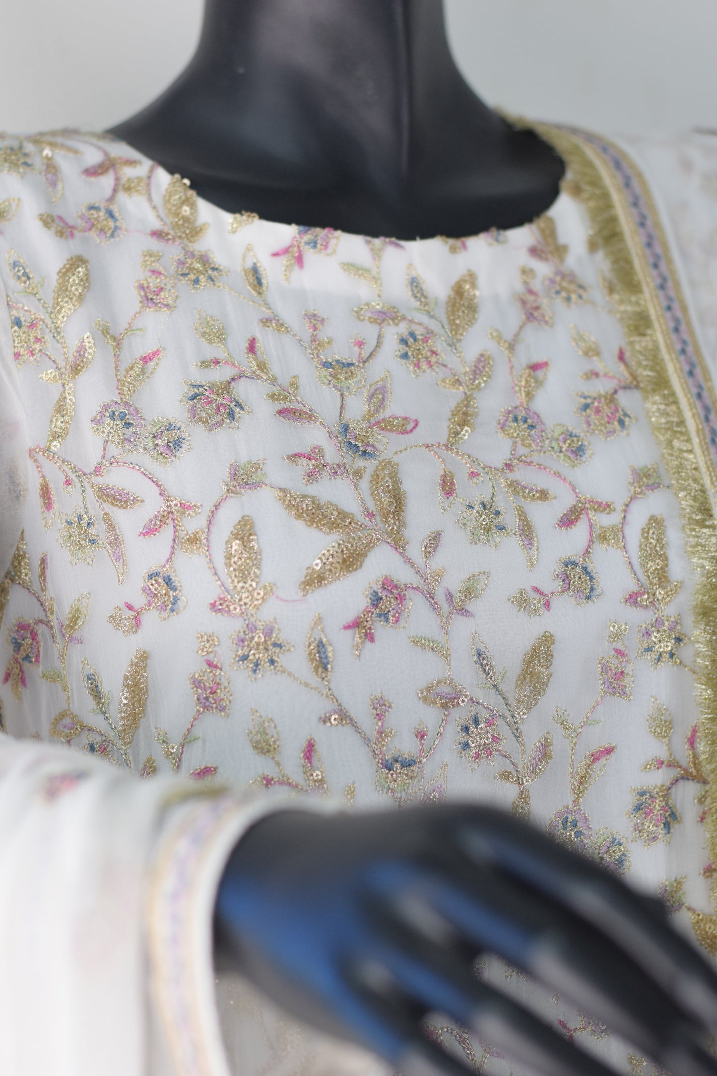 NUR Chiffon Embroidered Shirt with Crushed Silk Skirt