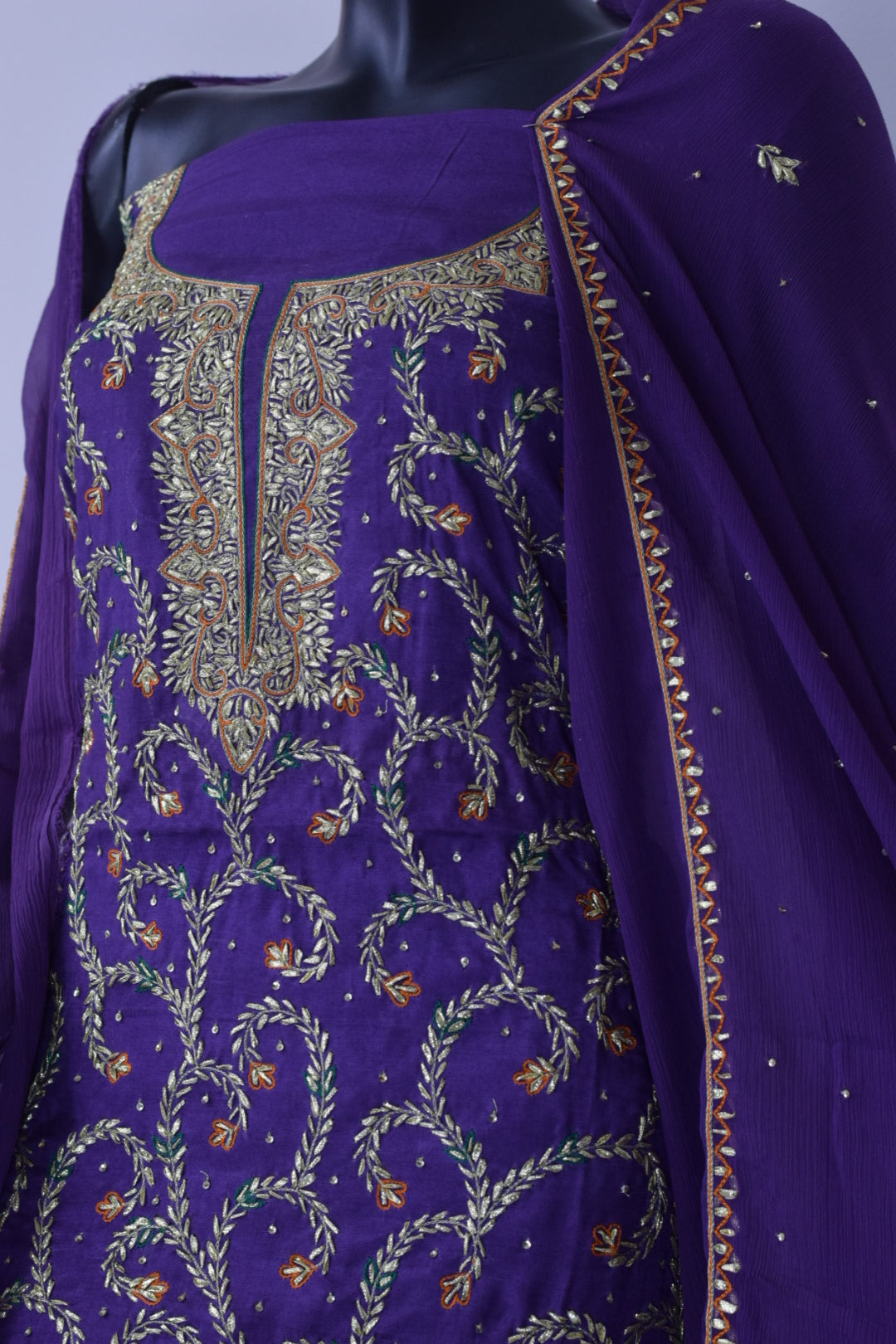 Roshna - Handwork | Gotta work | Chiffon Fabric