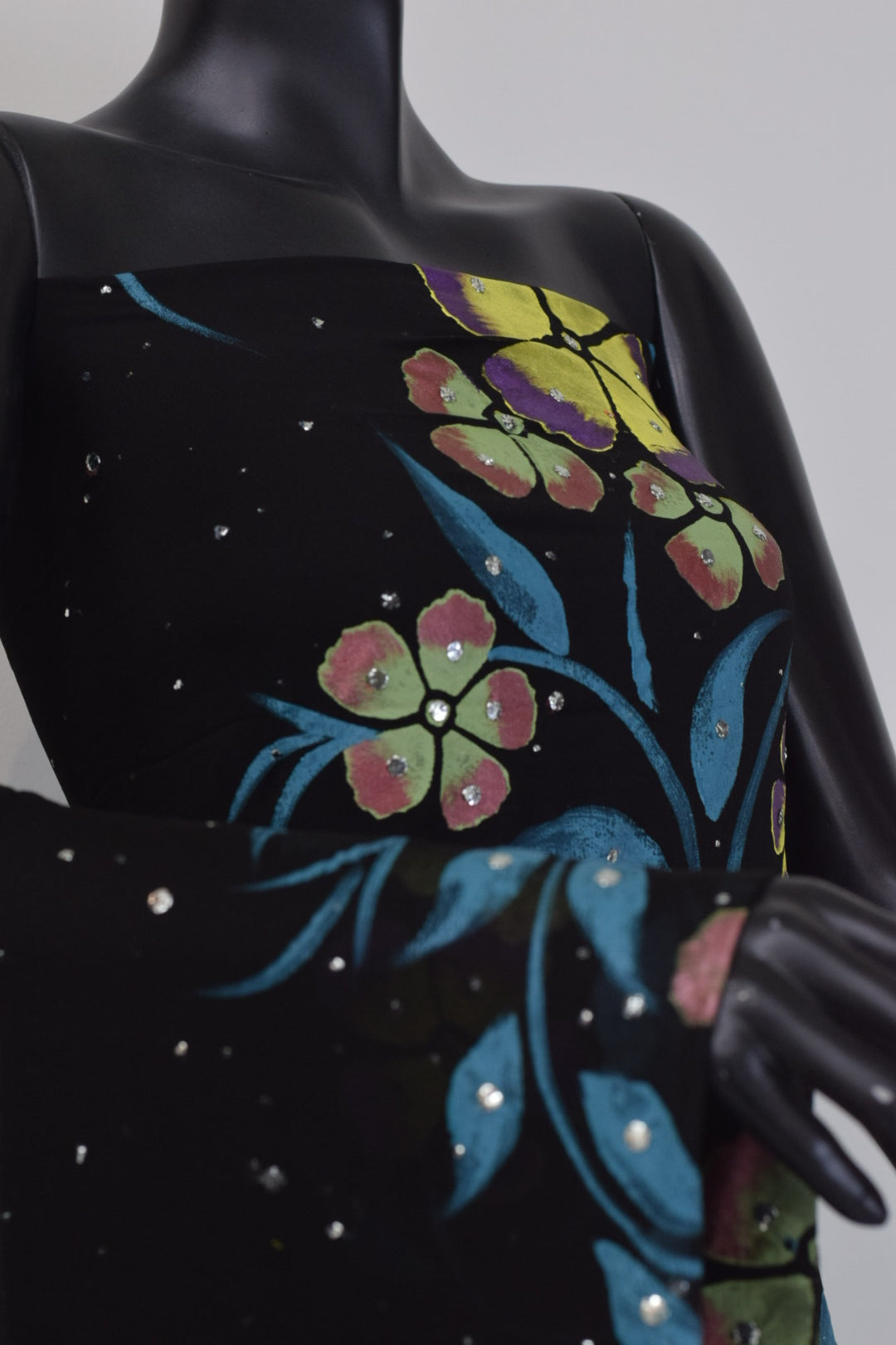 Zyra - Hand Painted | Kamdaani | Chiffon Fabric