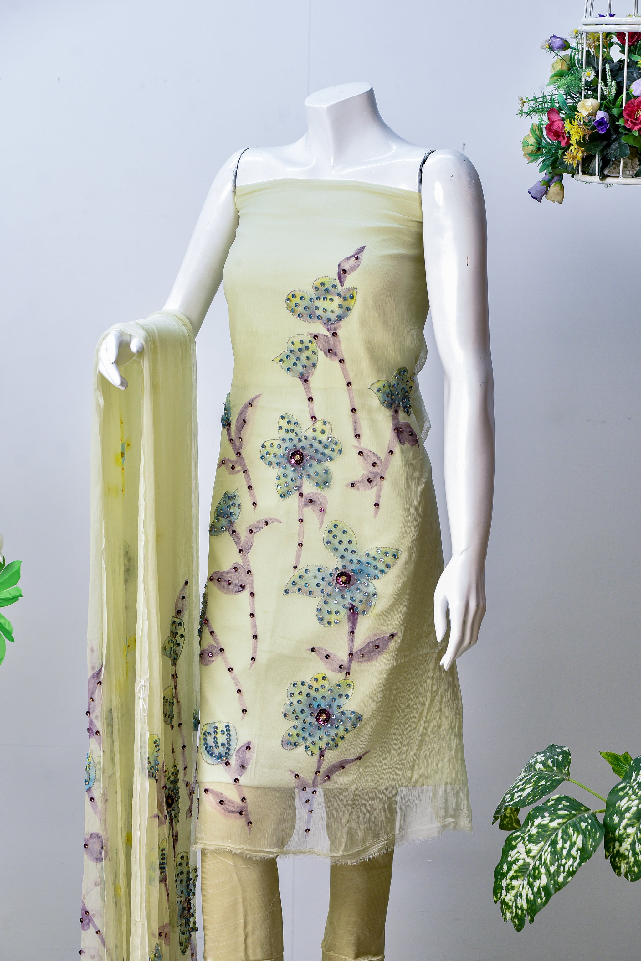 Ravaya | Brush Print & Hand Work Dupatta Chiffon