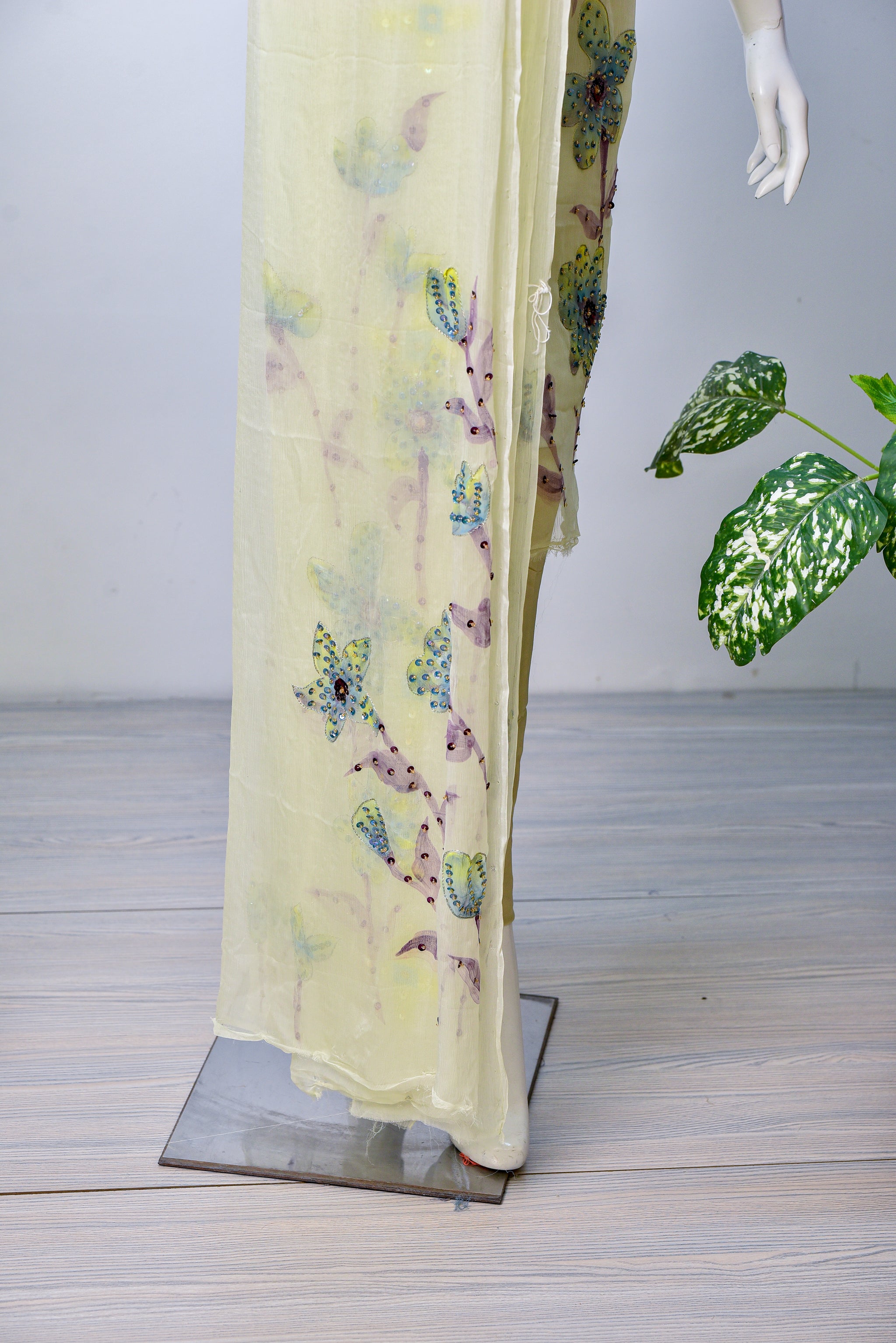 Ravaya | Brush Print & Hand Work Dupatta Chiffon