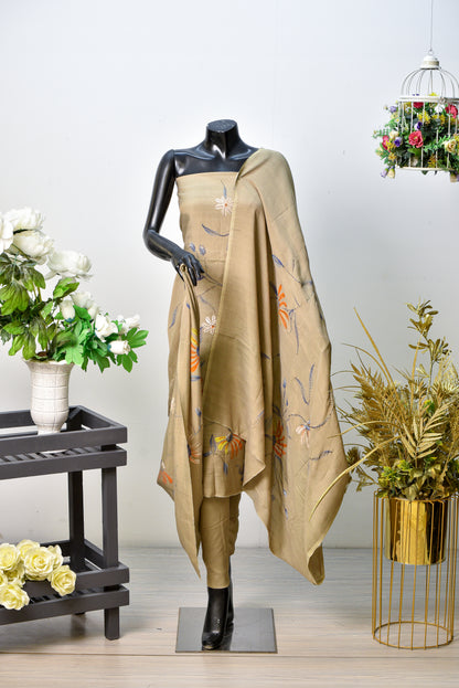 Noorani Lahza | Chiffon Banarsi With Stone Work
