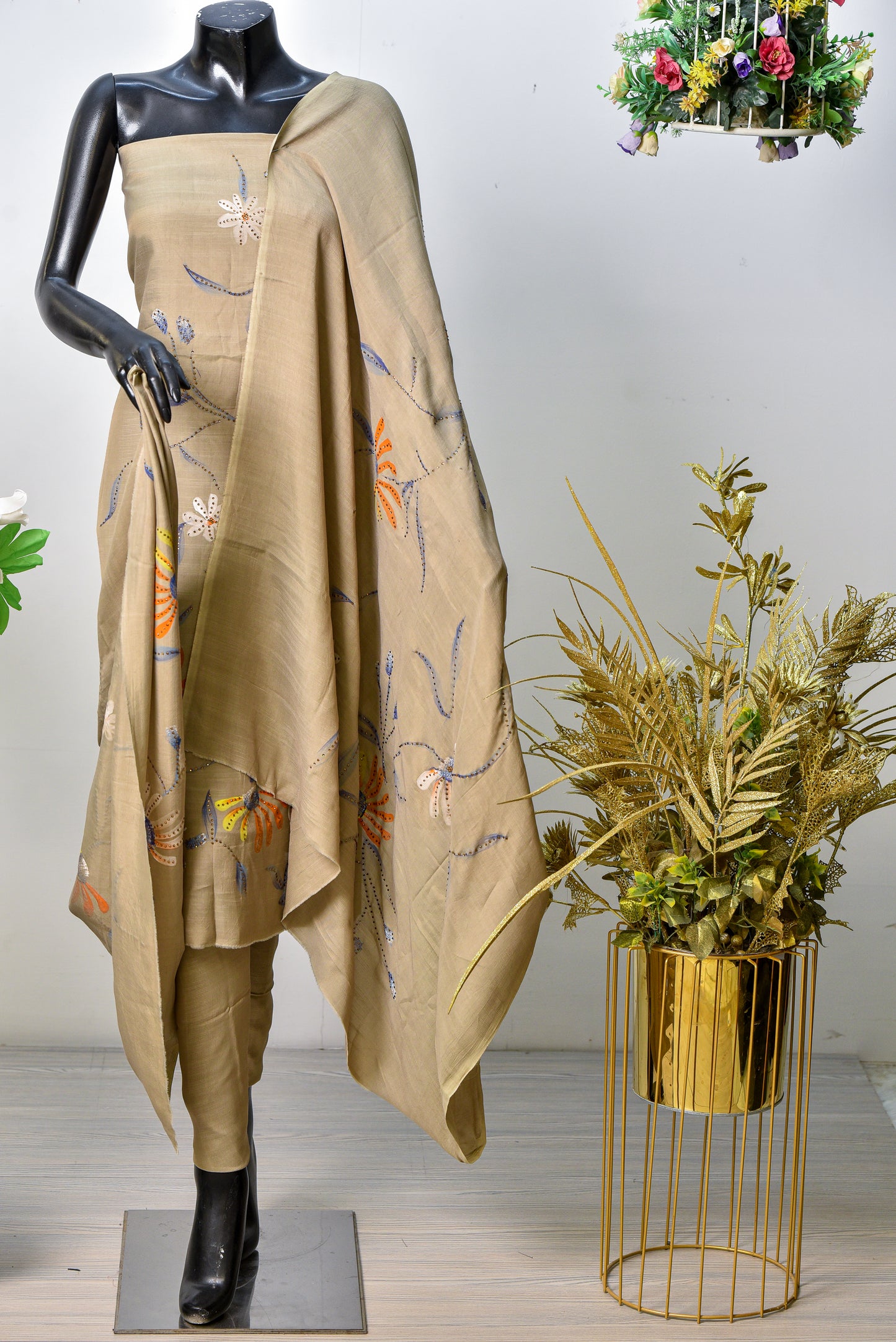 Noorani Lahza | Chiffon Banarsi With Stone Work