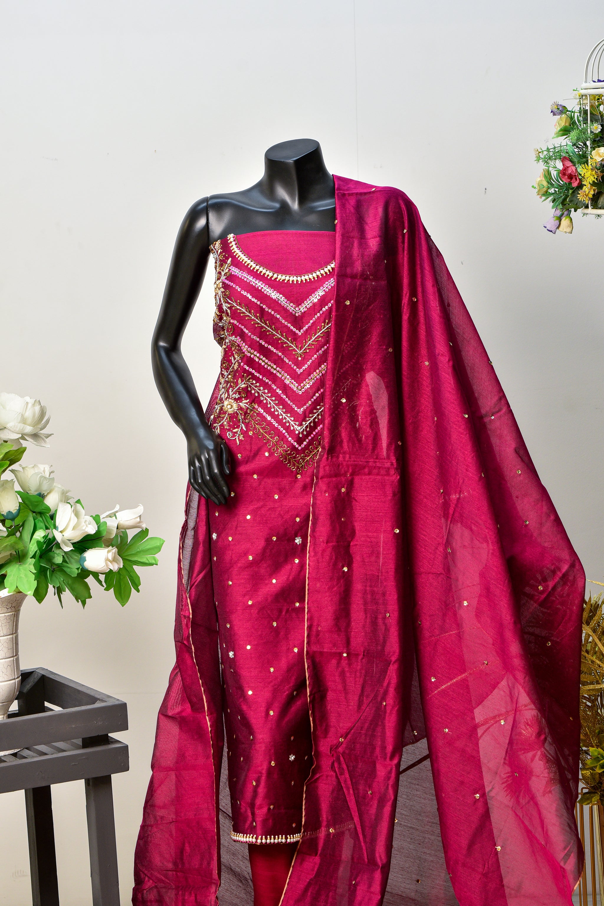Dhaani Raat | Antique Hand Work & Mirror Silk Trouser