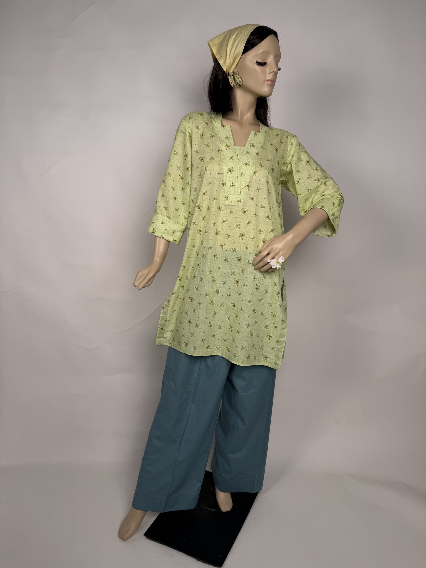 Portia | Lime Breeze 2-Piece Unstitched Printed Lawn Suit