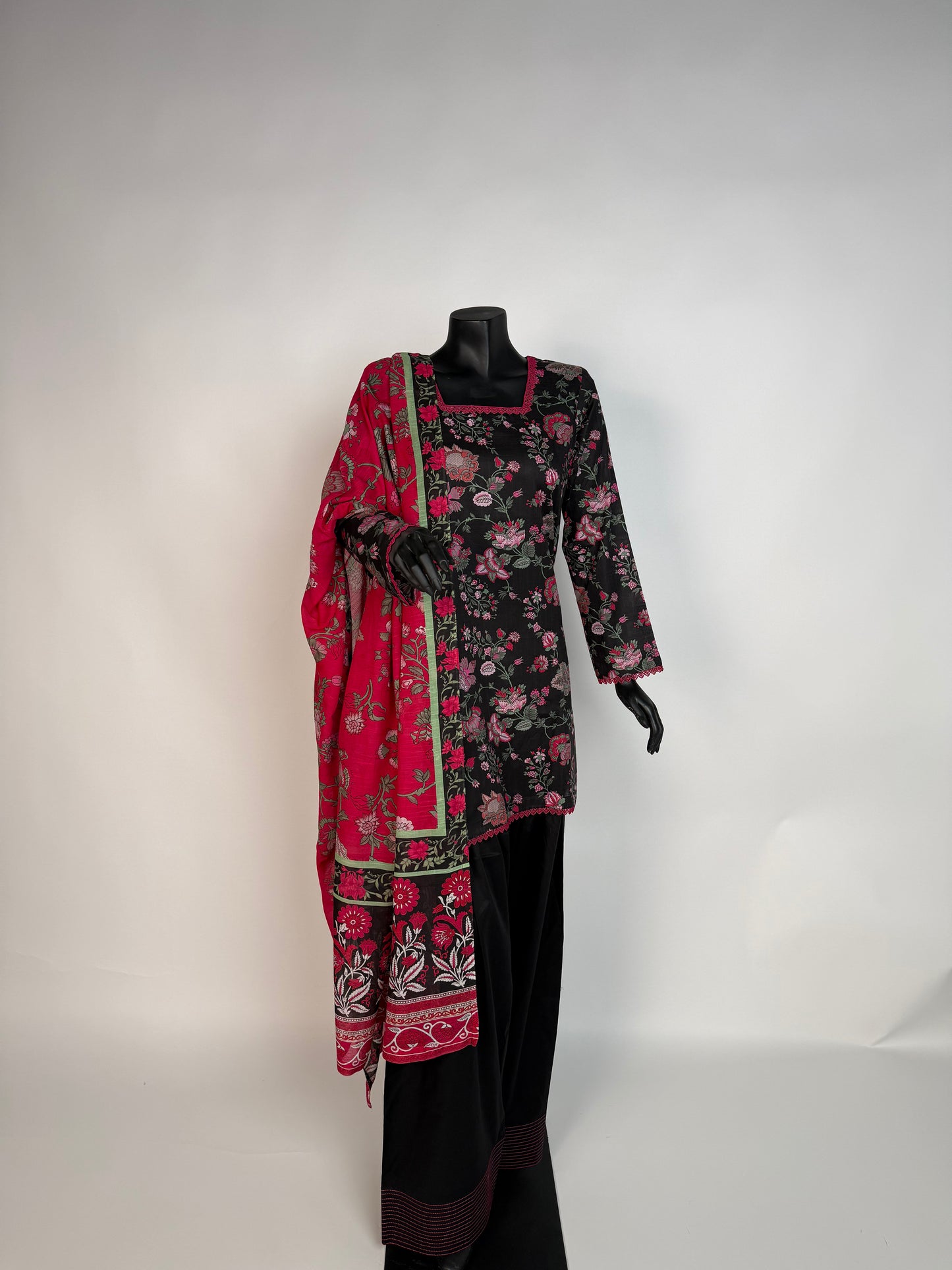 Portia Lawn | Midnight Floral 3-Piece Unstitched Suit – Summer 2026