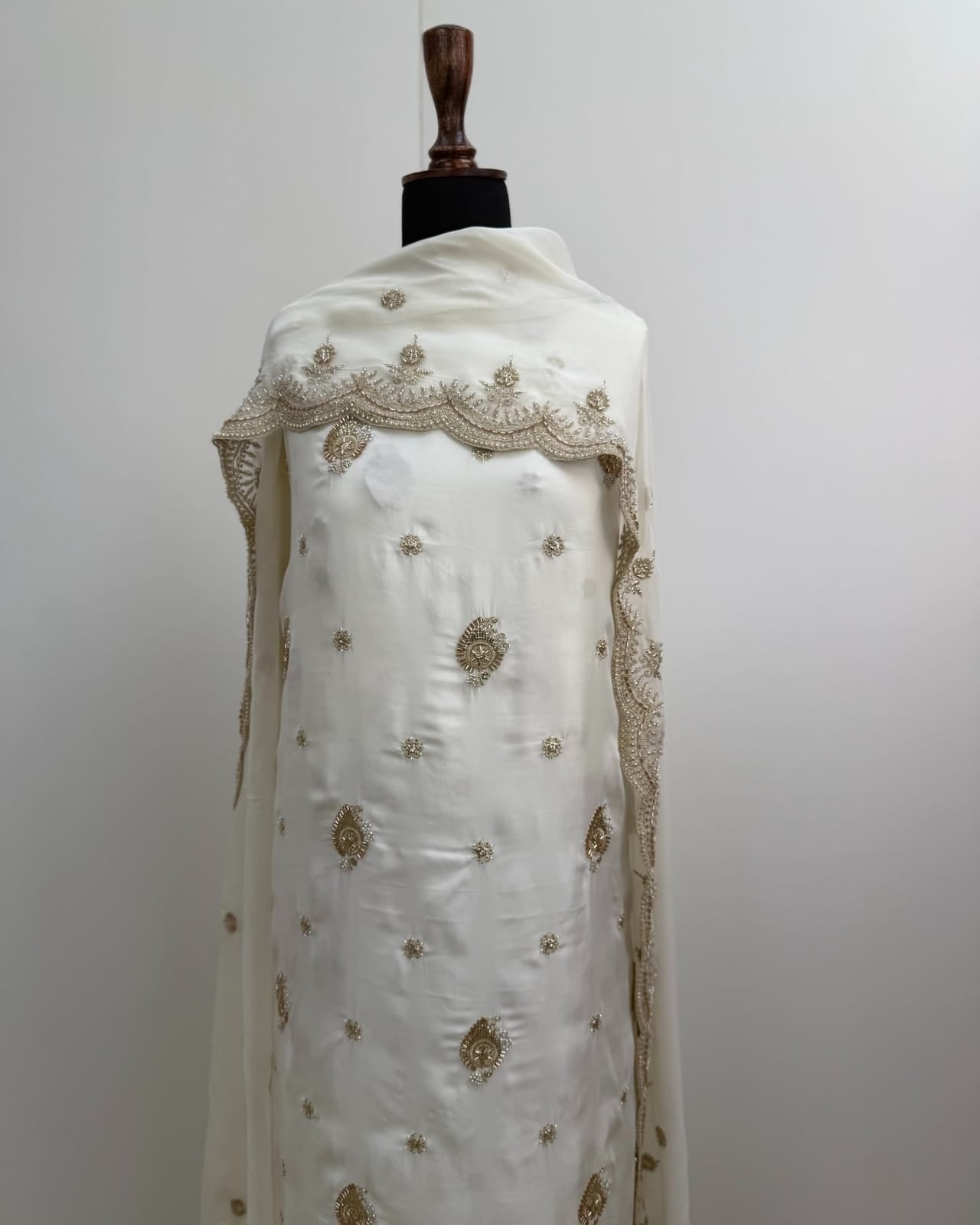 charmeuse silk with chiffone dupatta by nur