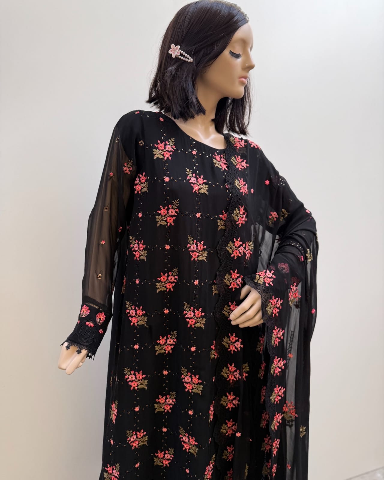 chiffon embroied by nur