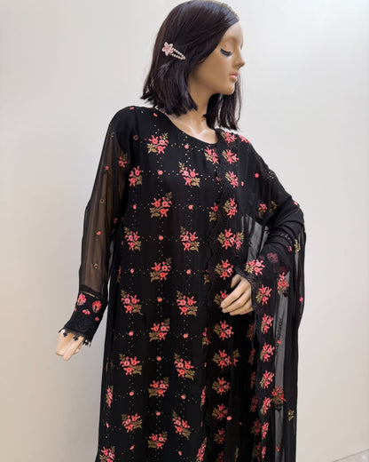 chiffon embroied by nur